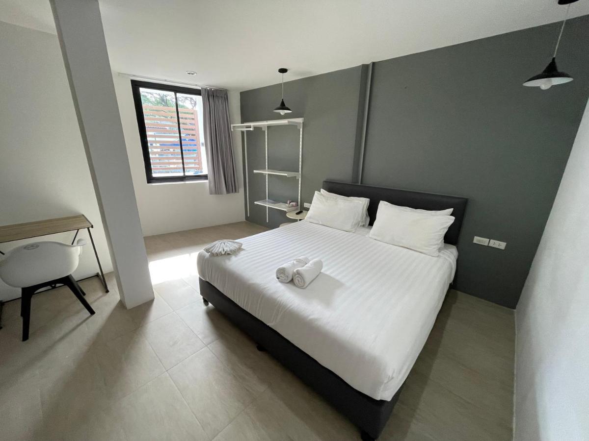 Phuket Muay Thai Hotel Rawai Beach Dış mekan fotoğraf